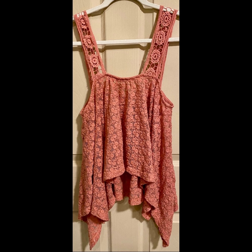 ❤️ Valentine’s Day pink crochet lace tank S M OSFM - Picture 2 of 5